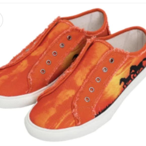 RARE Montana West Western Slip On Tennis Shoes Horses & Cowgirl Size 8 - Picture 2 of 7